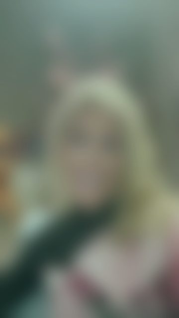 Ad variant 2 (anonymized)